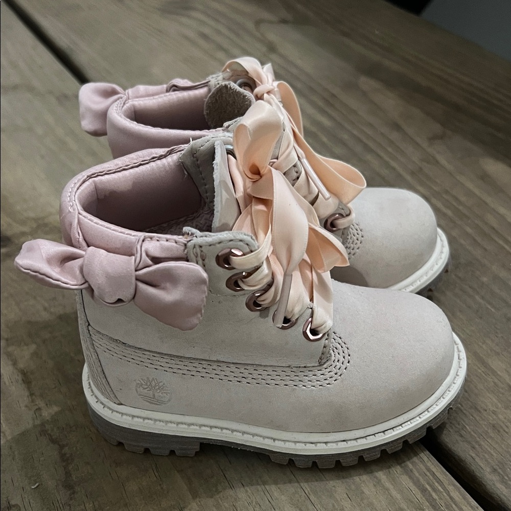 Timberland Kids Light Pink Ribbon Boots